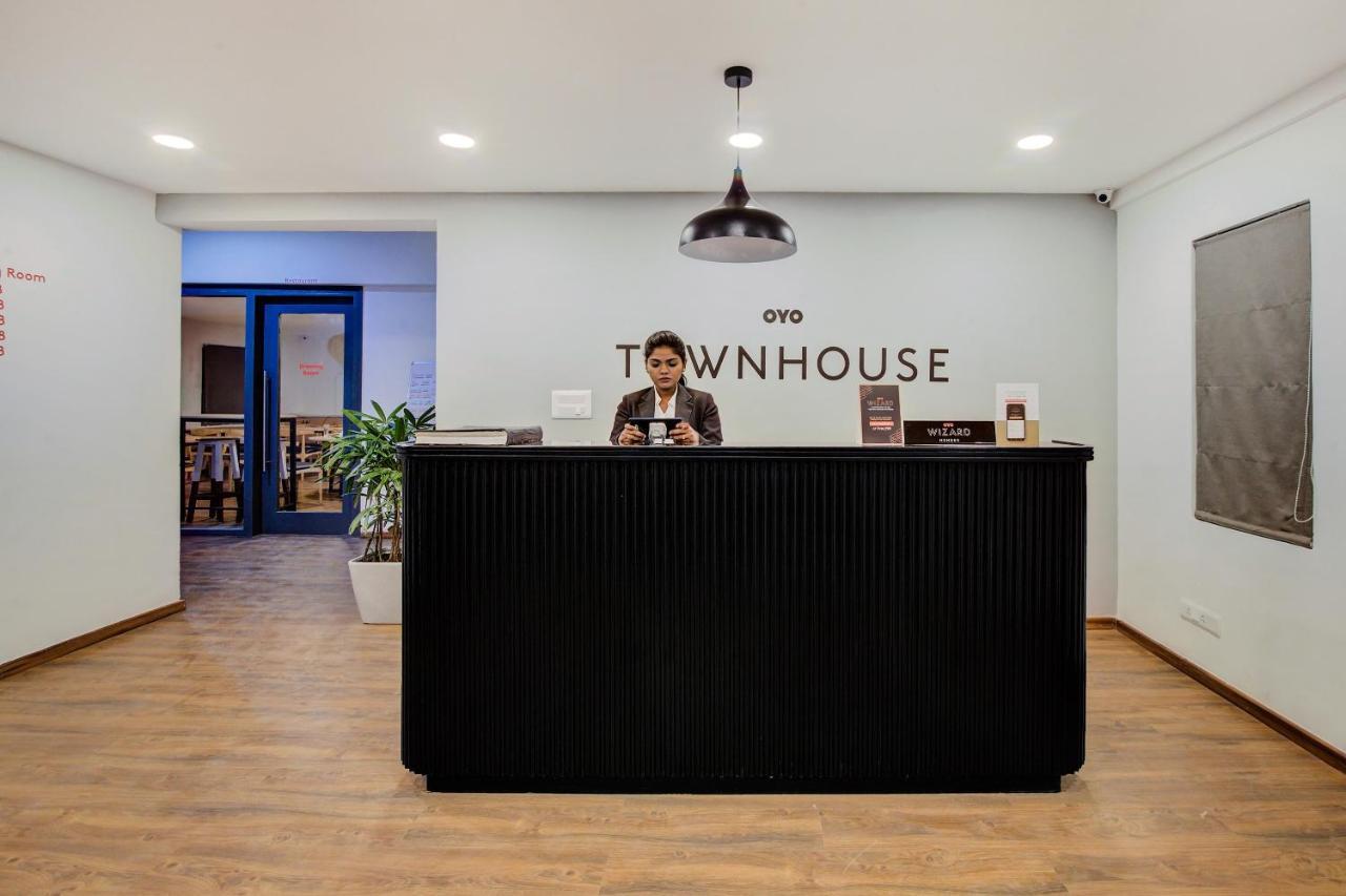 Hotel O Evergreen Faridabad Εξωτερικό φωτογραφία