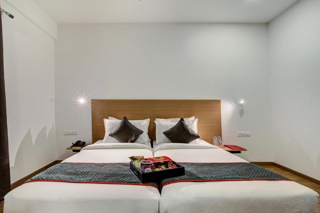 Hotel O Evergreen Faridabad Εξωτερικό φωτογραφία